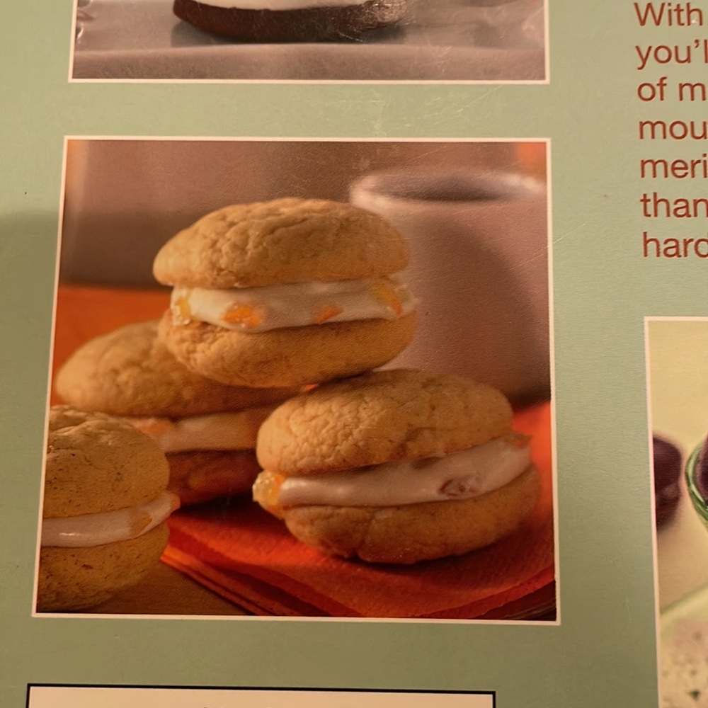Macarons - Picture 3 of 5